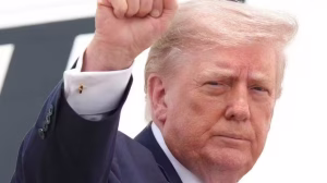 Canada Wildfire Smoke Tariffs: Trump Threatens New Tariff Hike Over Ontario Fires